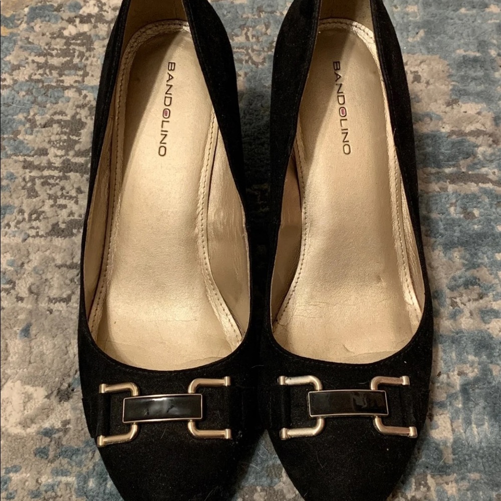 Bandolino Black Suede Wedges Size:9